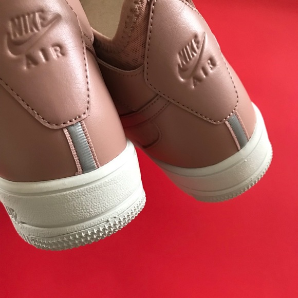 New nike air force 1 ultraforce mid size 8 - Picture 6 of 7